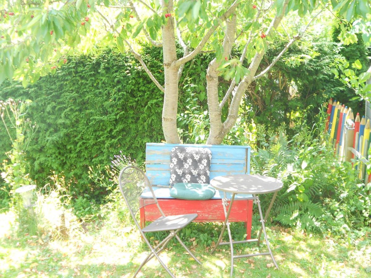 Grosses Zimmer Bad Kueche Wohnzimmer Terasse Garten Zentral Ruhig ลันด์สแบร์กอัมเลคช์ ภายนอก รูปภาพ